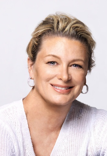 Kristin Hannah Author Portrait